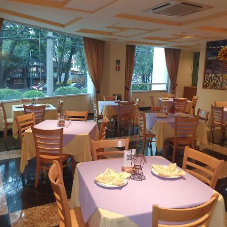 Hotel Plaza Camarones - Solo Adultos メキシコシティ エクステリア 写真
